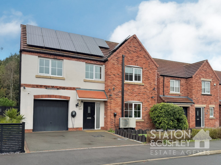 Kingfisher Way, Ollerton, NG22