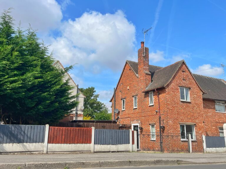 Third Avenue, Clipstone Village, NG21